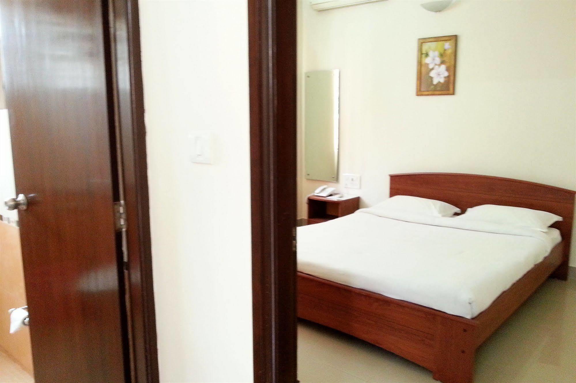 The Grand Serenity Apartment Hotel Bangalore Luaran gambar